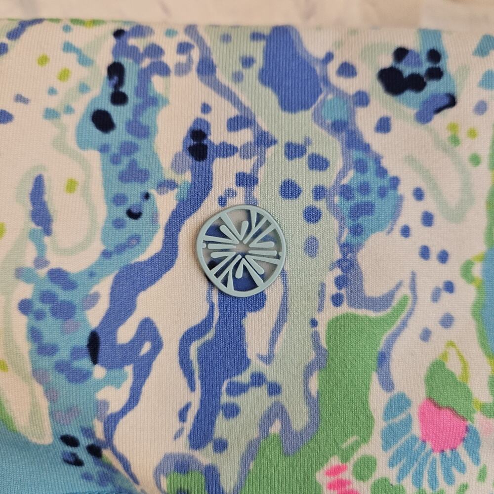 Lilly Pulitzer Luxletic Weekender Crop Leggings Shell Of A Party Women Medium - Picture 5 of 8